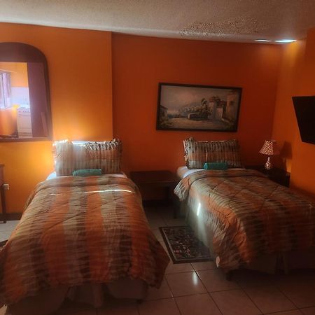 Apartamento Turtle Towers Ocho Ríos Exterior foto
